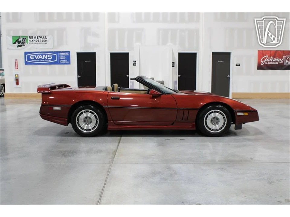 1987 Chevrolet Corvette C4 - Image 14 of 31