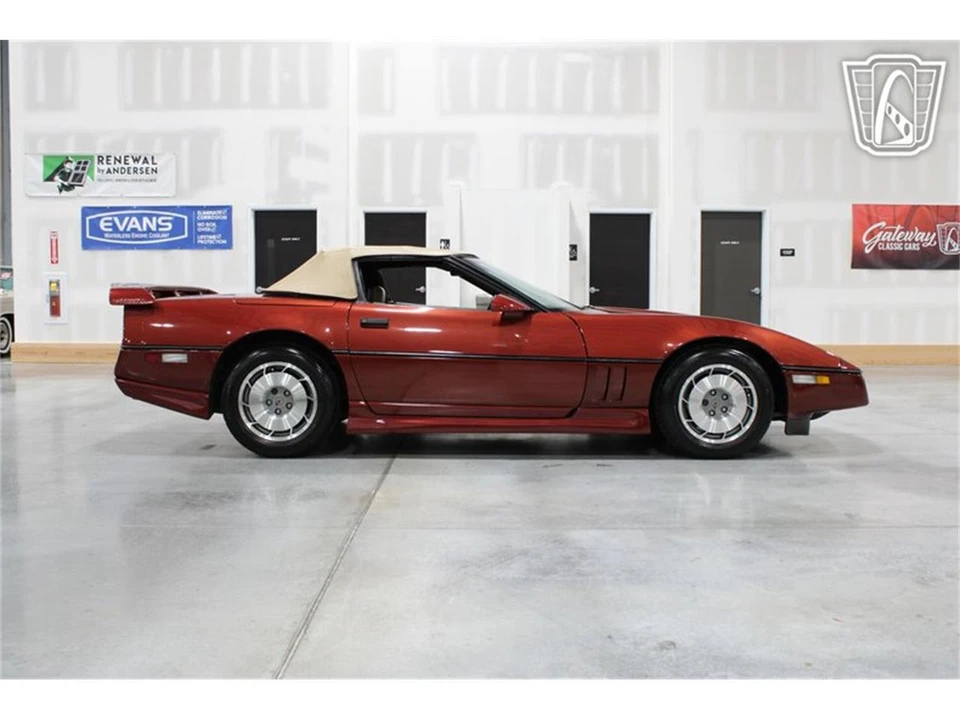 1987 Chevrolet Corvette C4 - Image 29 of 31