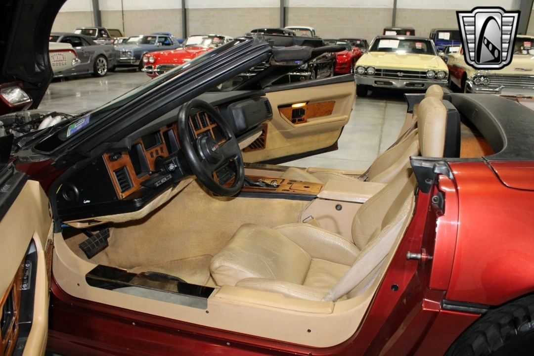 1987 Chevrolet Corvette C4 - Image 8 of 12