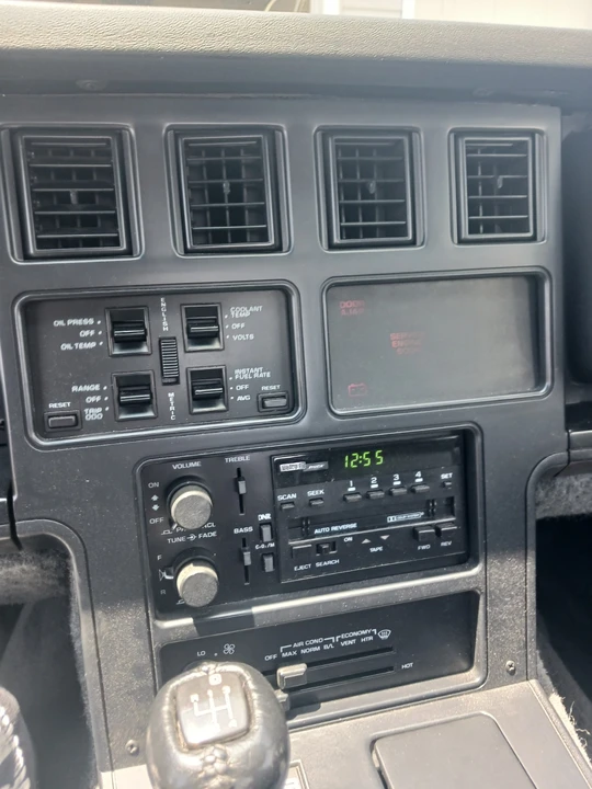 1987 Chevrolet Corvette C4 - Image 23 of 26