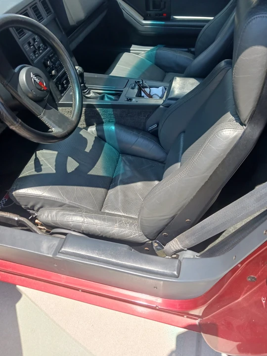 1987 Chevrolet Corvette C4 - Image 19 of 26