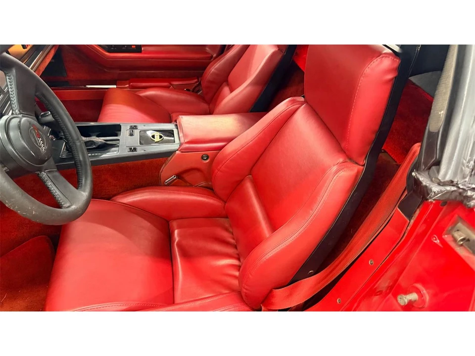 1987 Chevrolet Corvette C4 - Image 18 of 22
