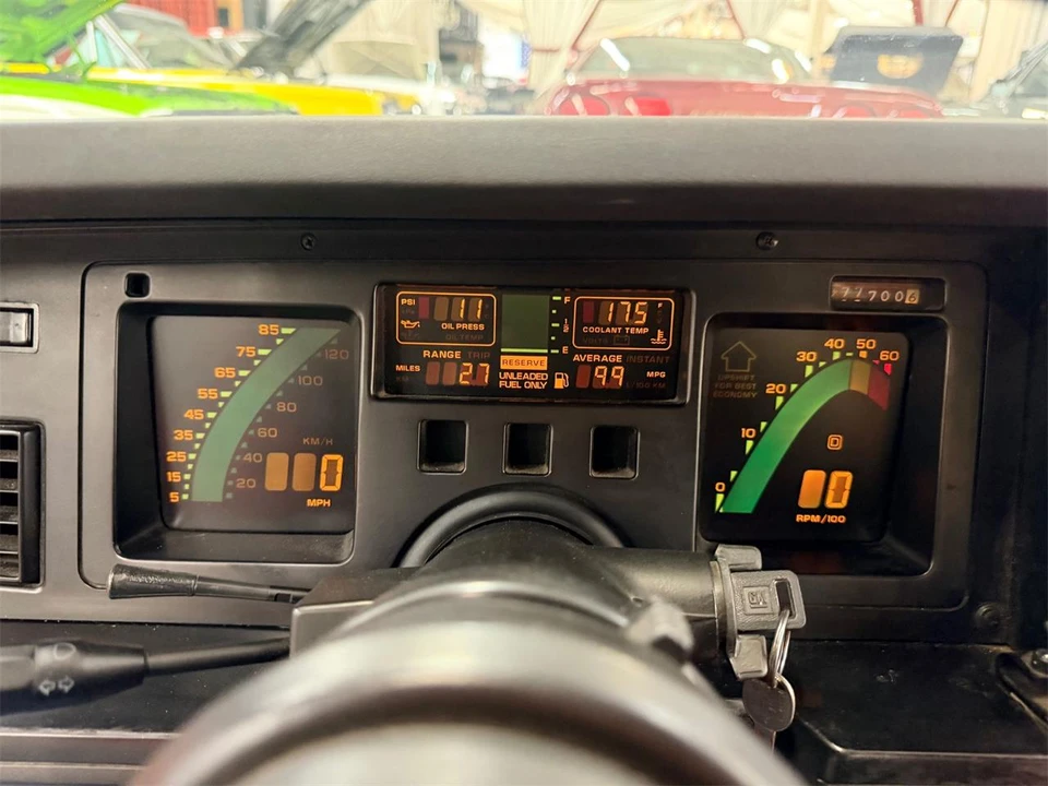 1987 Chevrolet Corvette C4 - Image 17 of 22