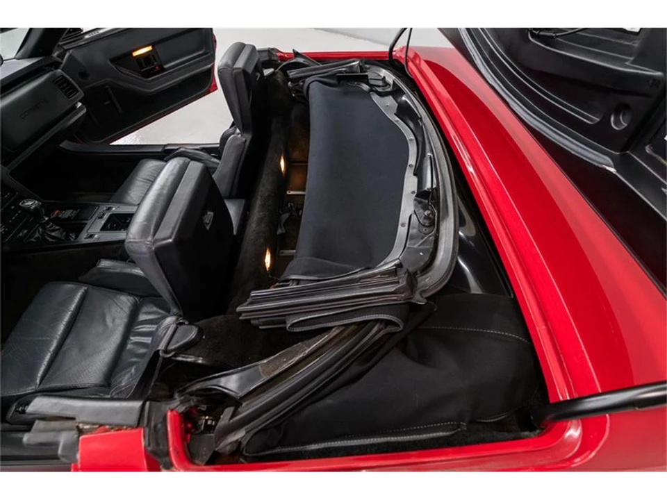 1987 Chevrolet Corvette C4 - Image 28 of 31