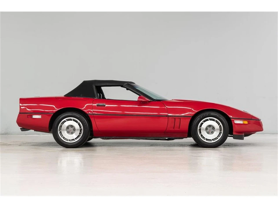 1987 Chevrolet Corvette C4 - Image 7 of 31