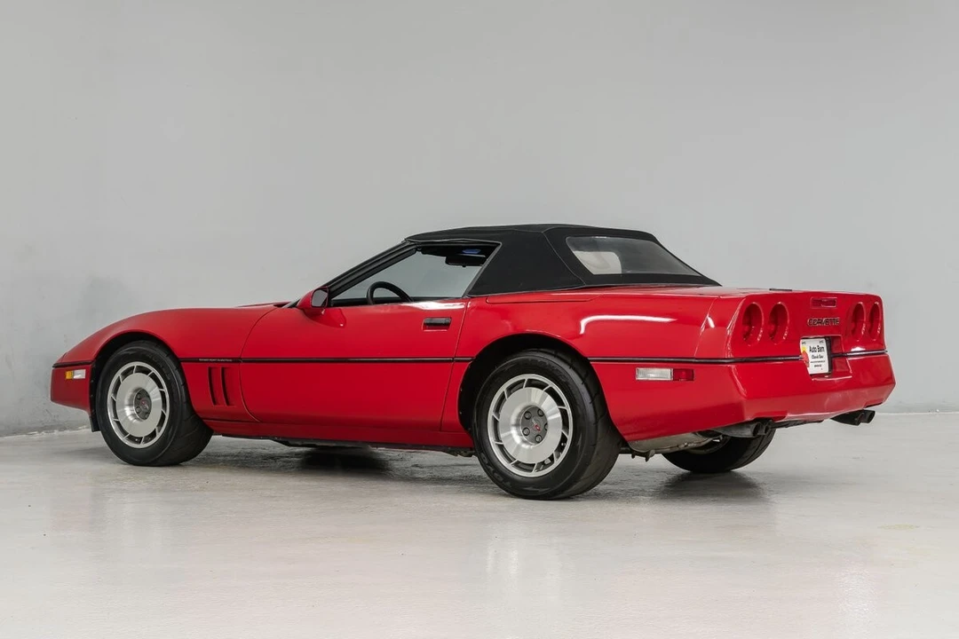 1987 Chevrolet Corvette C4 - Image 4 of 12