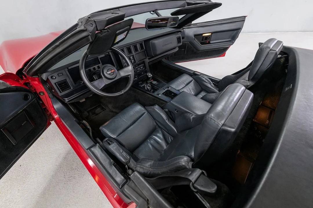 1987 Chevrolet Corvette C4 - Image 12 of 31