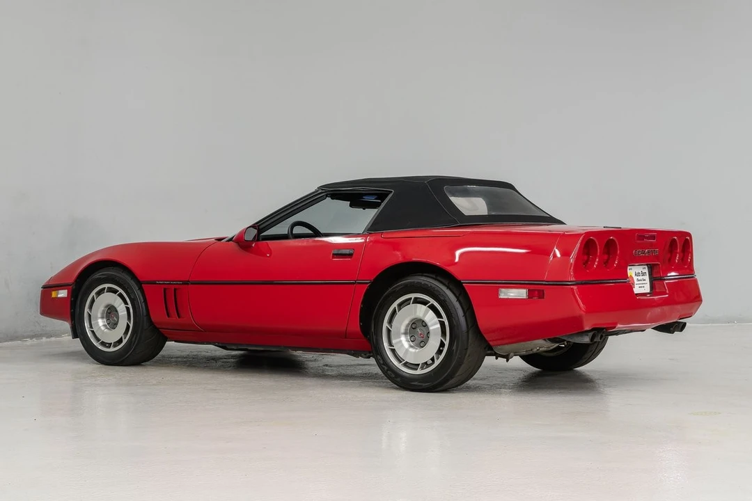 1987 Chevrolet Corvette C4 - Image 4 of 12