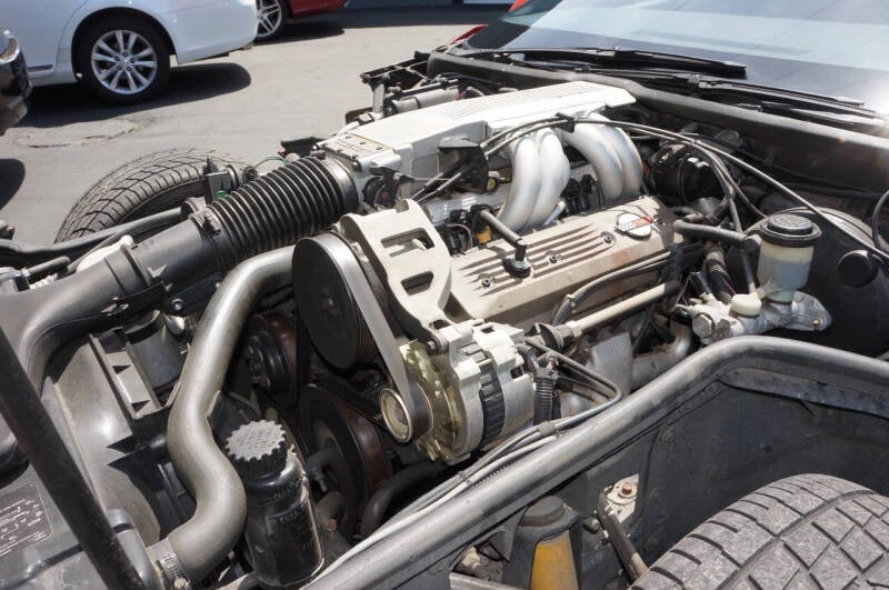 1987 Chevrolet Corvette C4 - Image 18 of 24