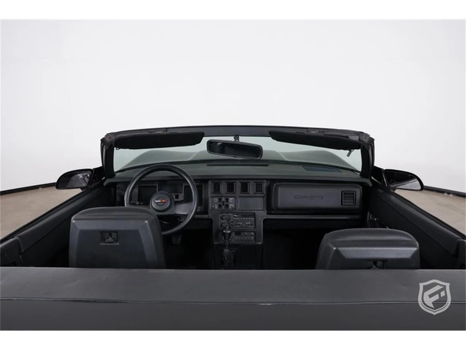 1987 Chevrolet Corvette C4 - Image 13 of 31