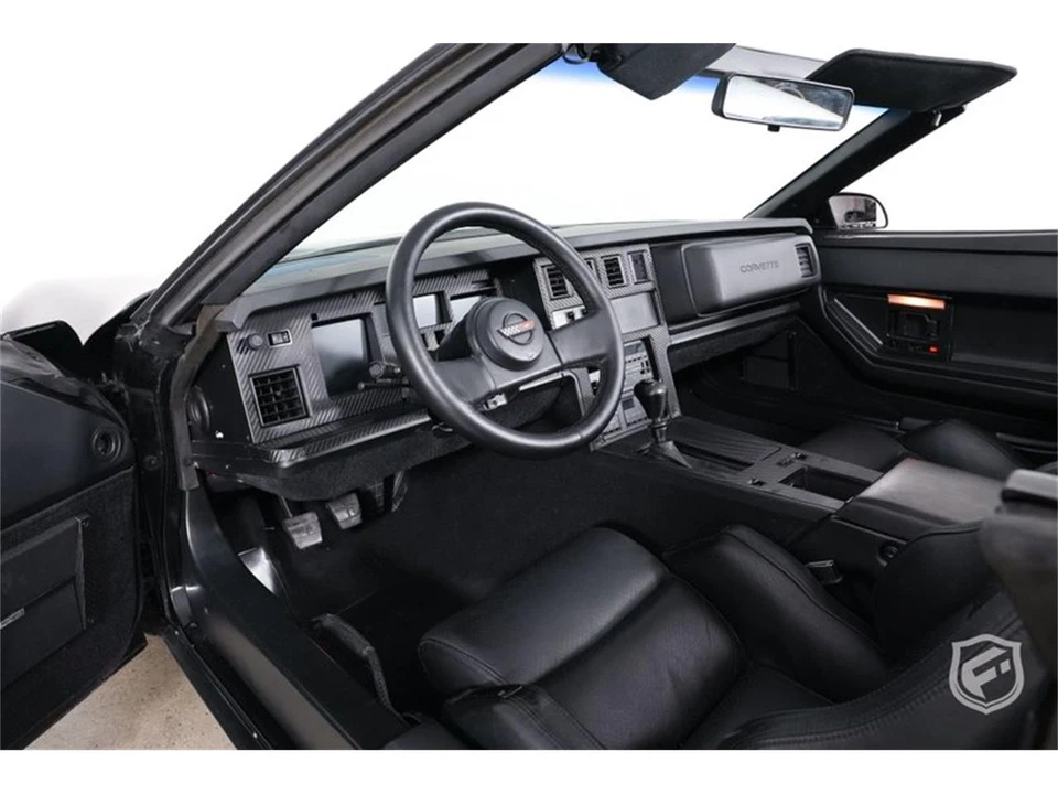1987 Chevrolet Corvette C4 - Image 16 of 31