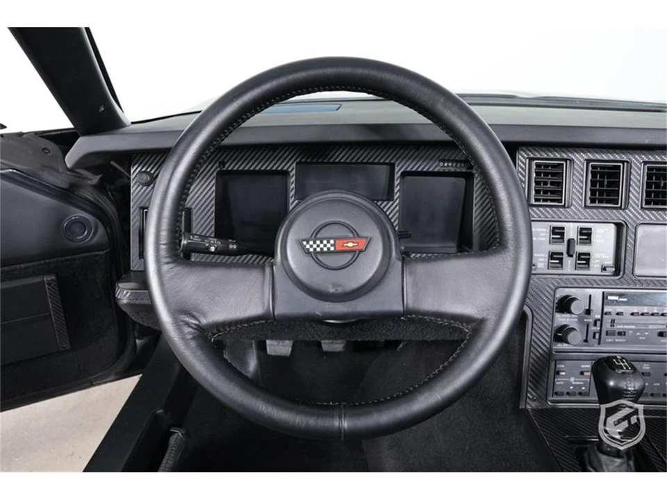 1987 Chevrolet Corvette C4 - Image 18 of 31