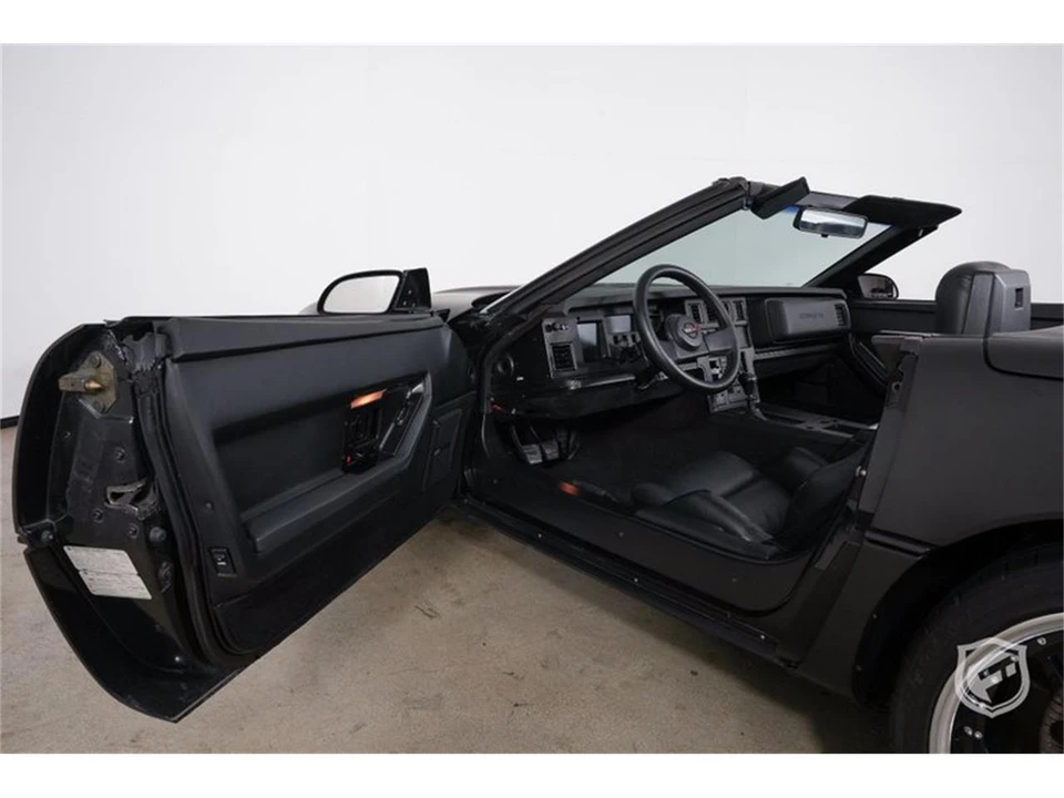 1987 Chevrolet Corvette C4 - Image 14 of 31