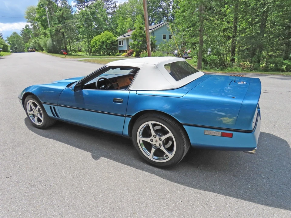 1987 Chevrolet Corvette C4 - Image 5 of 31