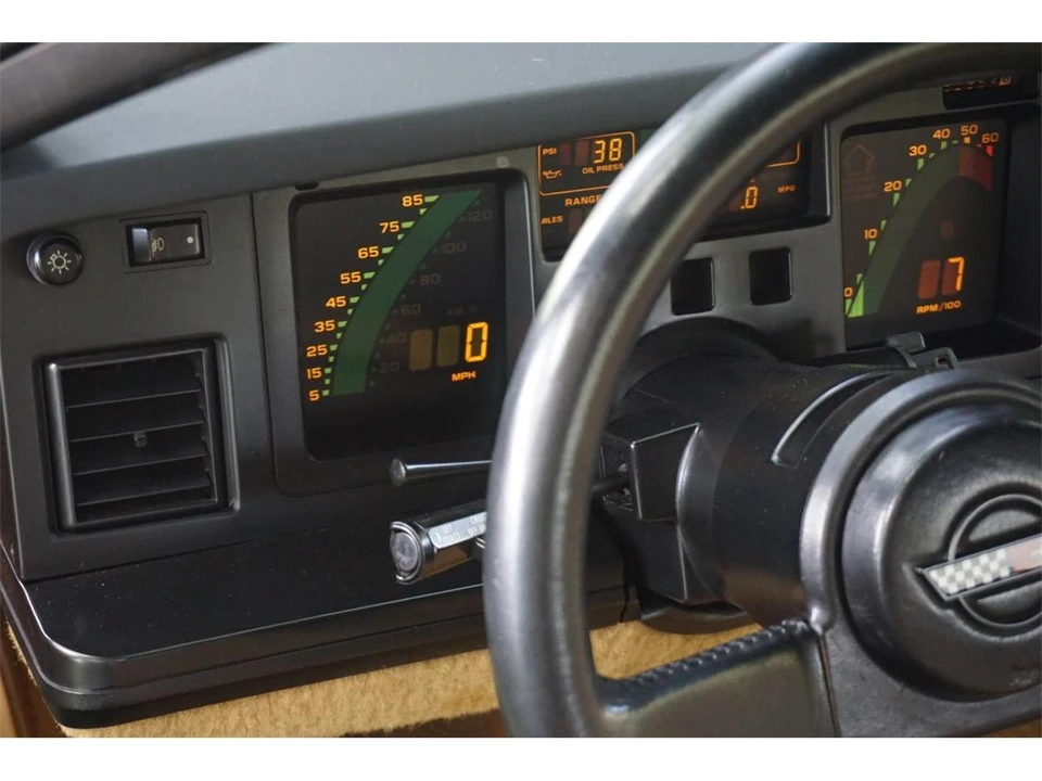 1987 Chevrolet Corvette C4 - Image 20 of 29