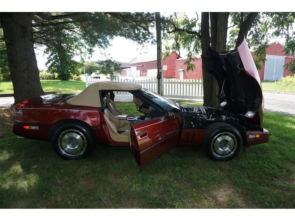 1987 Chevrolet Corvette C4 - Image 7 of 29