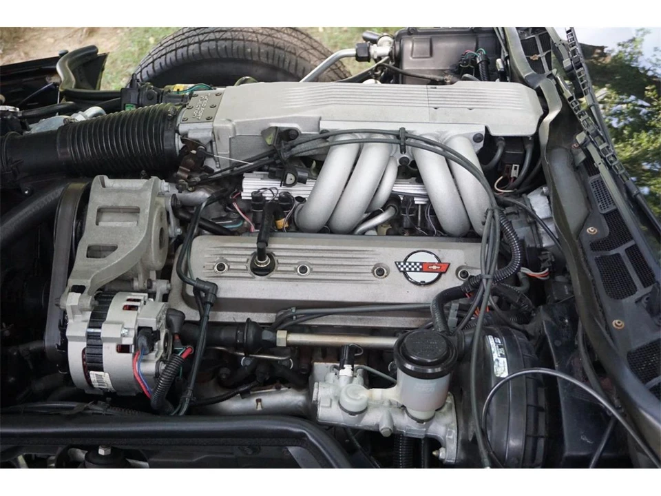 1987 Chevrolet Corvette C4 - Image 9 of 29