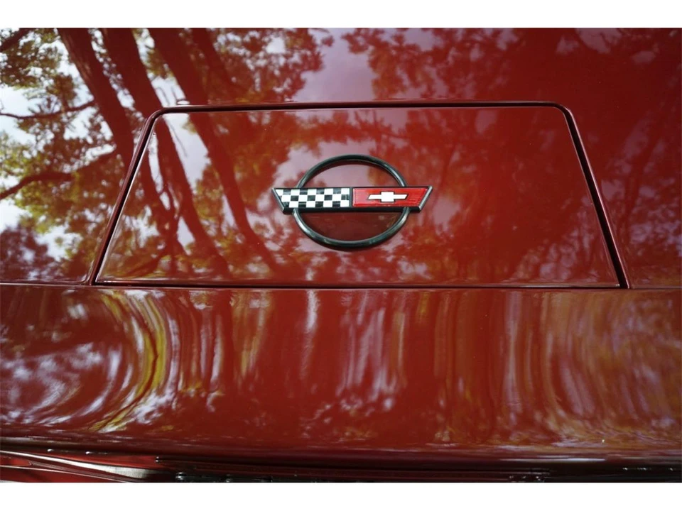 1987 Chevrolet Corvette C4 - Image 25 of 29