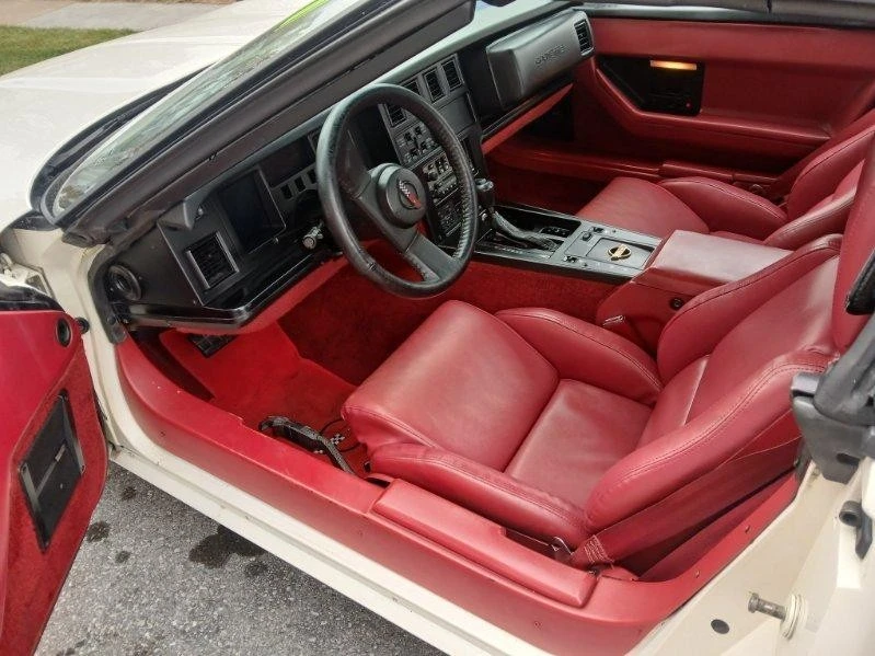1987 Chevrolet Corvette C4 - Image 7 of 14