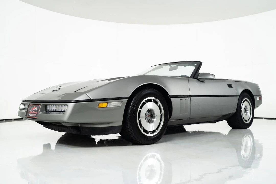 1987 Chevrolet Corvette C4 - Image 5 of 12