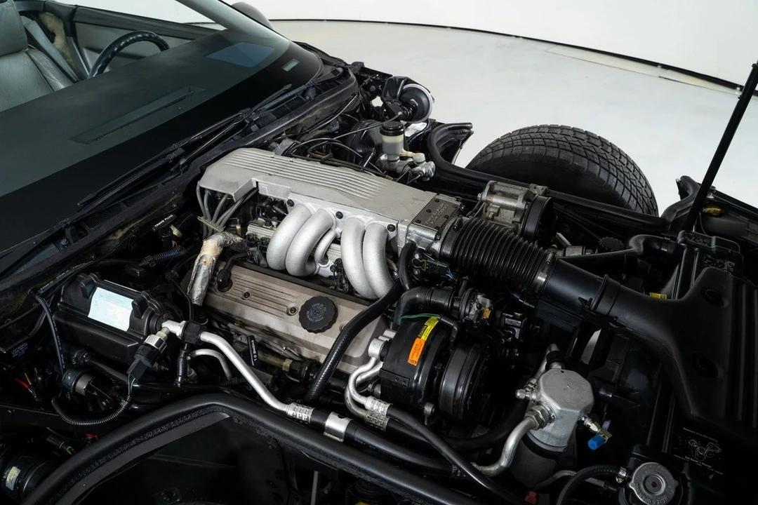1987 Chevrolet Corvette C4 - Image 3 of 12