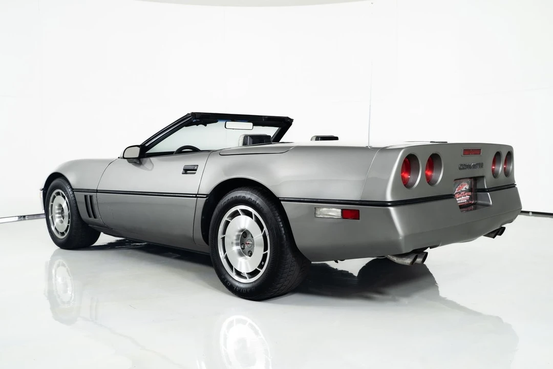 1987 Chevrolet Corvette C4 - Image 8 of 12