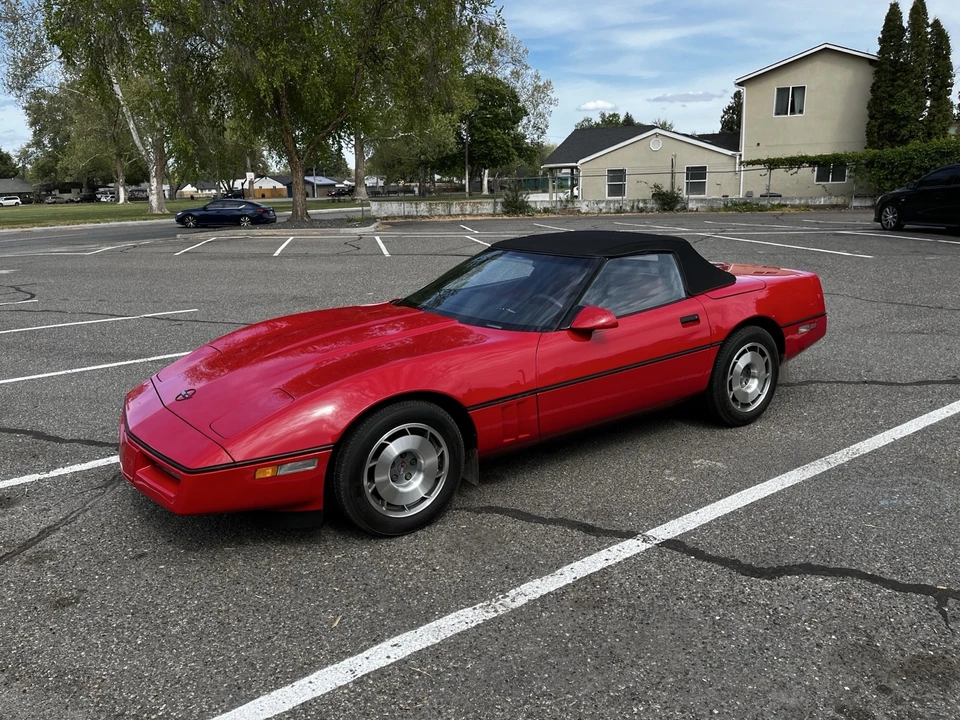 1987 Chevrolet Corvette C4 - Image 12 of 27
