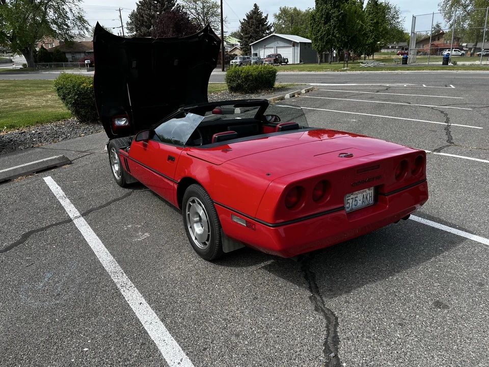 1987 Chevrolet Corvette C4 - Image 14 of 27