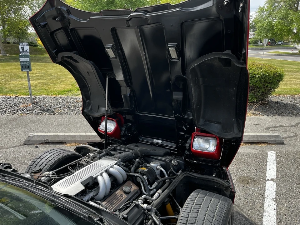 1987 Chevrolet Corvette C4 - Image 24 of 27