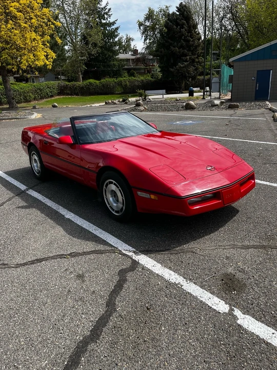 1987 Chevrolet Corvette C4 - Image 16 of 27