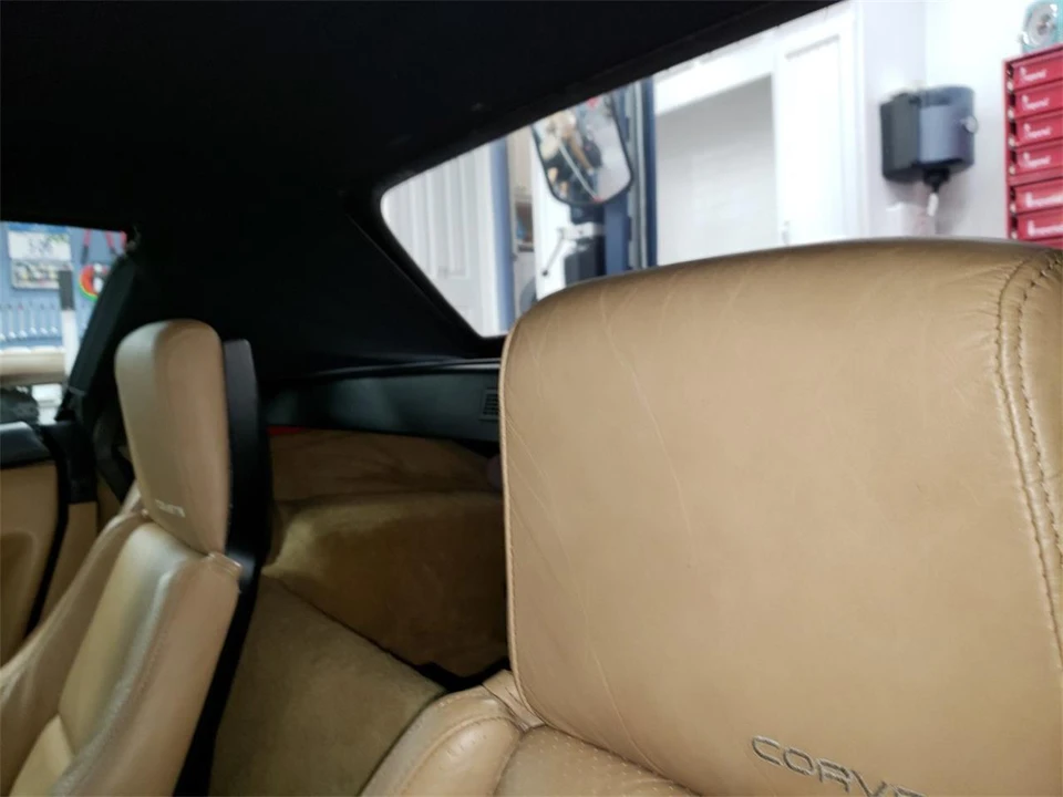 1987 Chevrolet Corvette C4 - Image 29 of 31