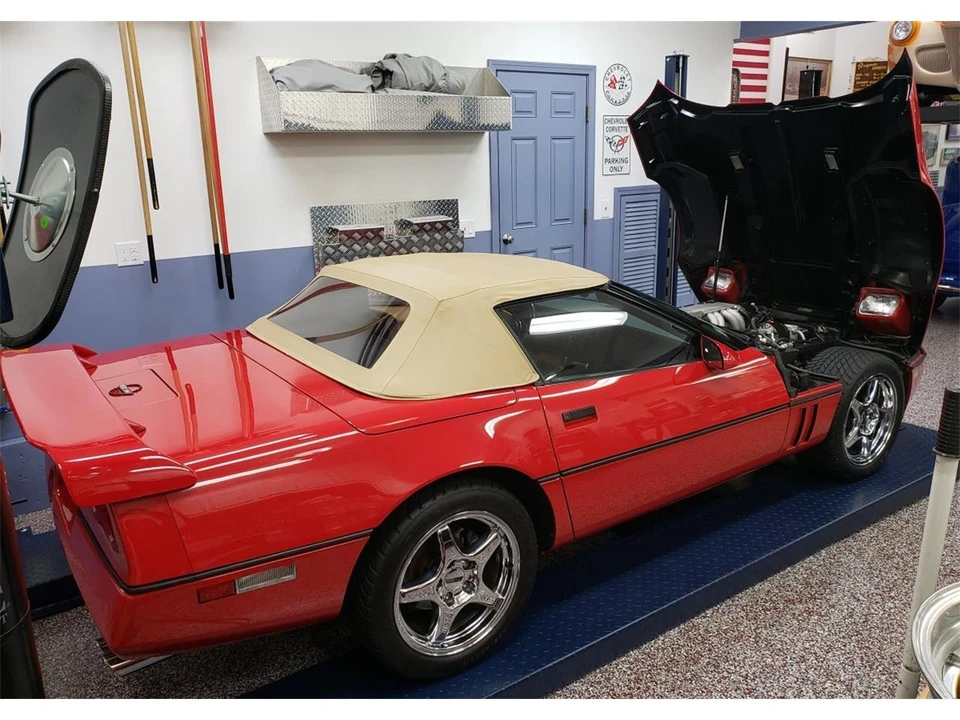 1987 Chevrolet Corvette C4 - Image 11 of 31