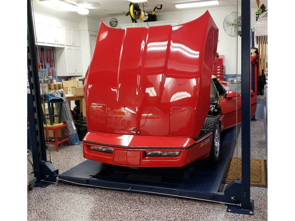 1987 Chevrolet Corvette C4 - Image 8 of 31
