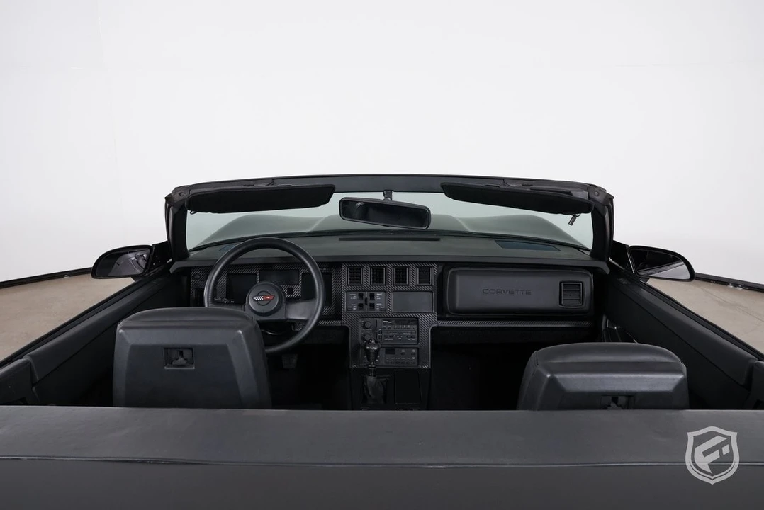1987 Chevrolet Corvette C4 - Image 13 of 31