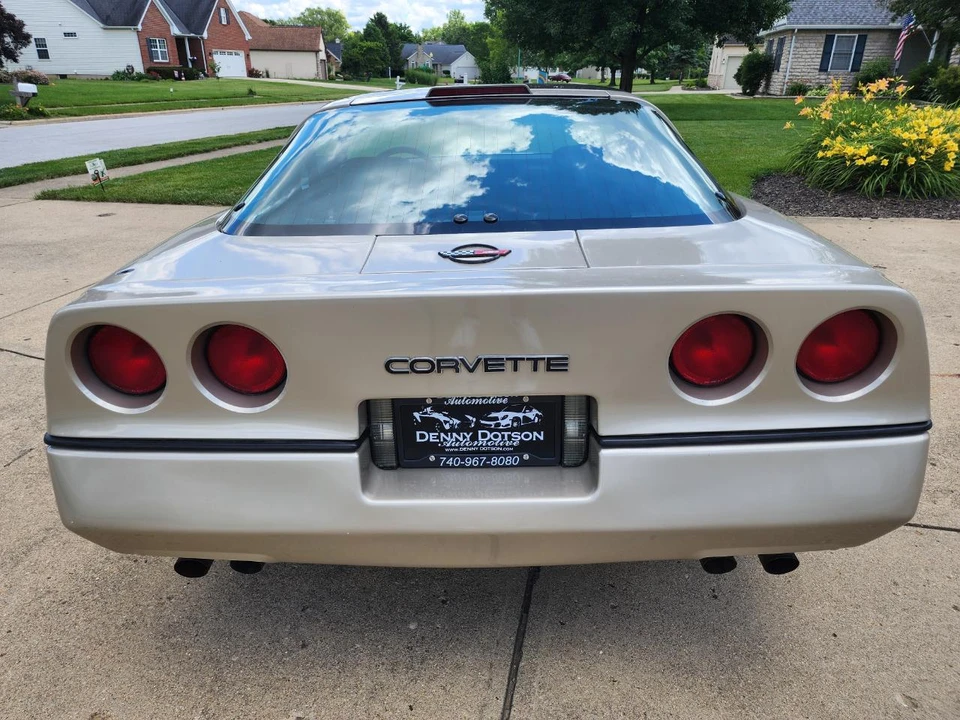1987 Chevrolet Corvette C4 - Image 4 of 31