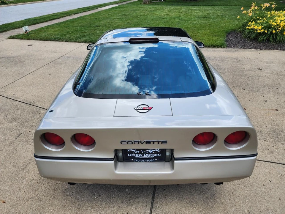 1987 Chevrolet Corvette C4 - Image 5 of 31