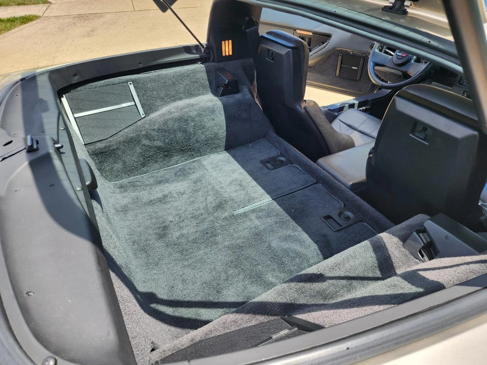 1987 Chevrolet Corvette C4 - Image 15 of 31
