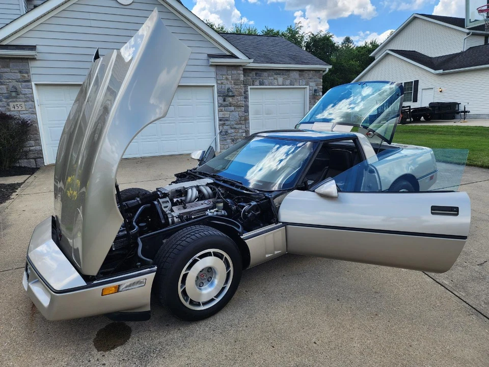 1987 Chevrolet Corvette C4 - Image 26 of 31