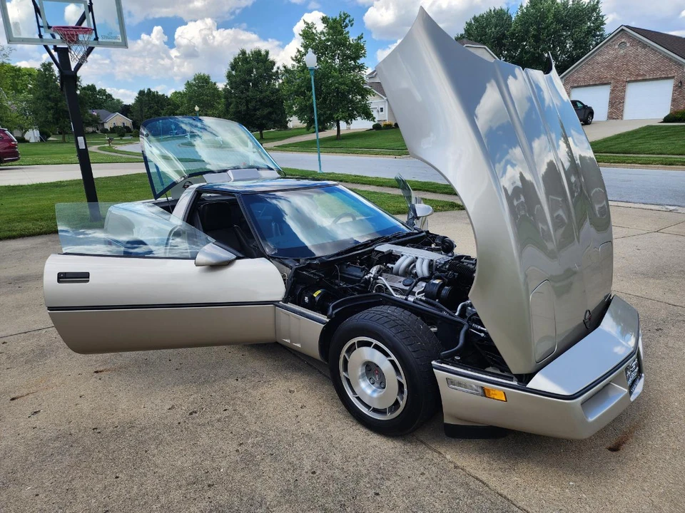 1987 Chevrolet Corvette C4 - Image 31 of 31