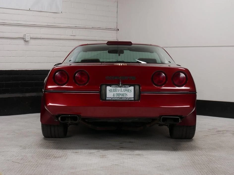 1987 Chevrolet Corvette C4 - Image 14 of 31