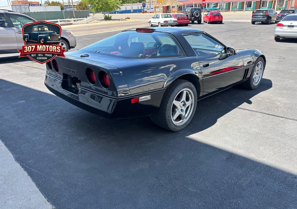 1987 Chevrolet Corvette C4 - Image 5 of 12