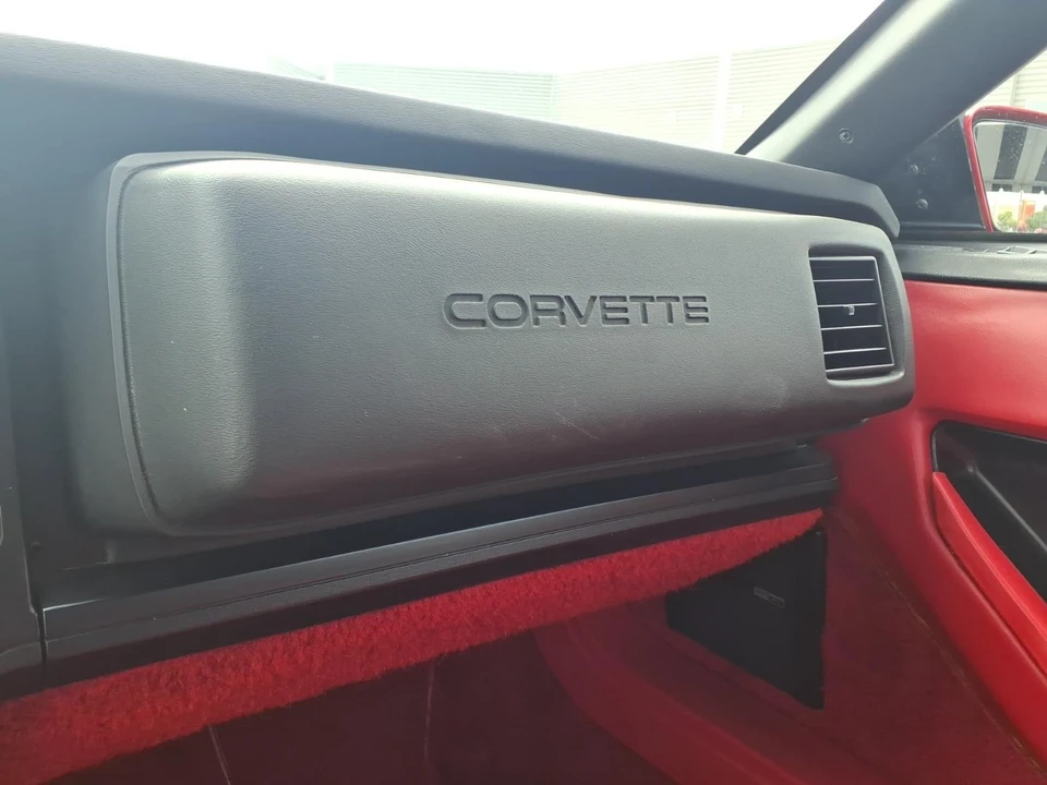 1987 Chevrolet Corvette C4 - Image 14 of 20