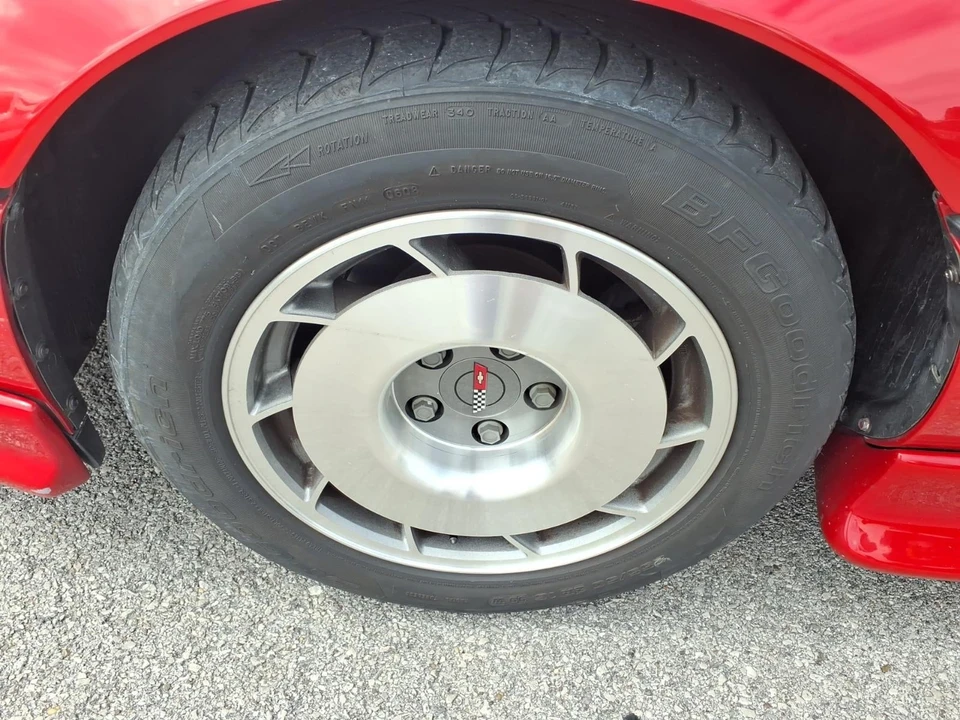 1987 Chevrolet Corvette C4 - Image 5 of 20