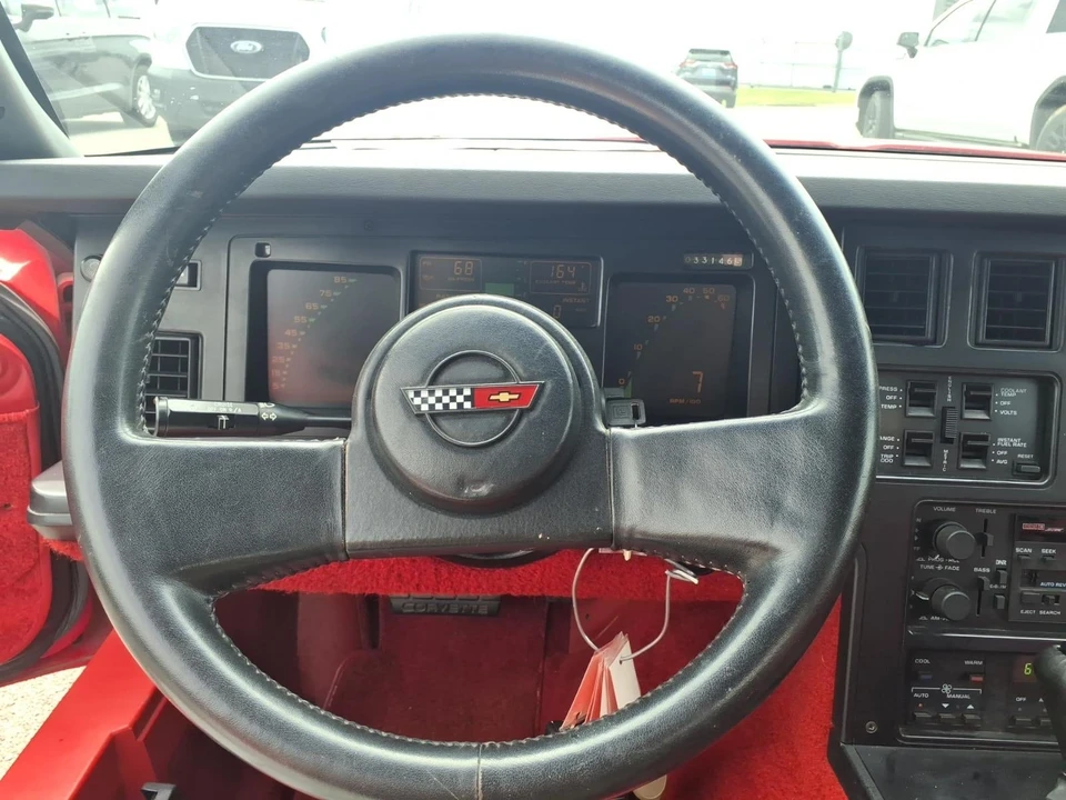 1987 Chevrolet Corvette C4 - Image 8 of 20