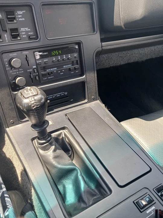 1987 Chevrolet Corvette C4 - Image 11 of 28