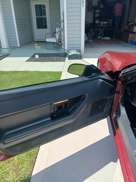 1987 Chevrolet Corvette C4 - Image 18 of 28