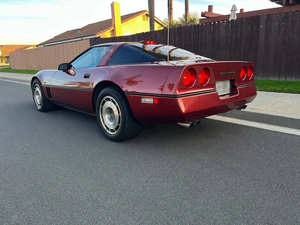 1987 Chevrolet Corvette C4 - Image 4 of 21