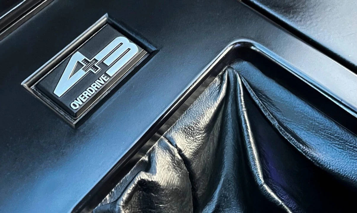 1987 Chevrolet Corvette C4 - Image 18 of 21