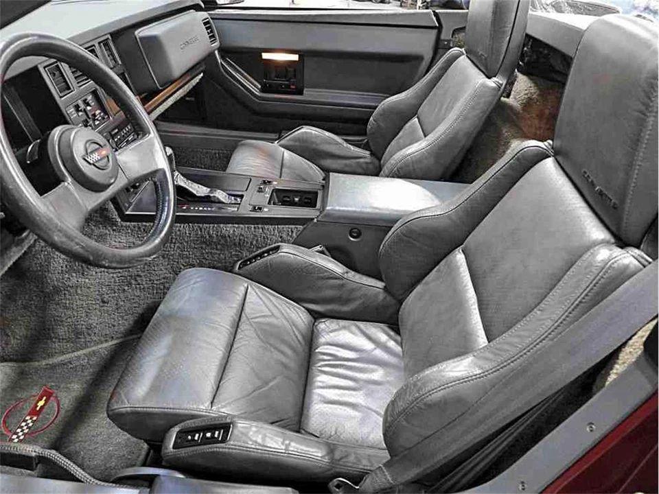 1987 Chevrolet Corvette C4 - Image 13 of 31