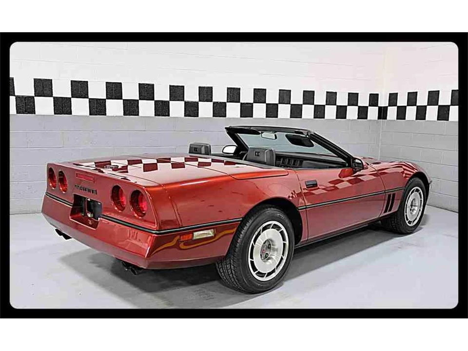 1987 Chevrolet Corvette C4 - Image 25 of 31